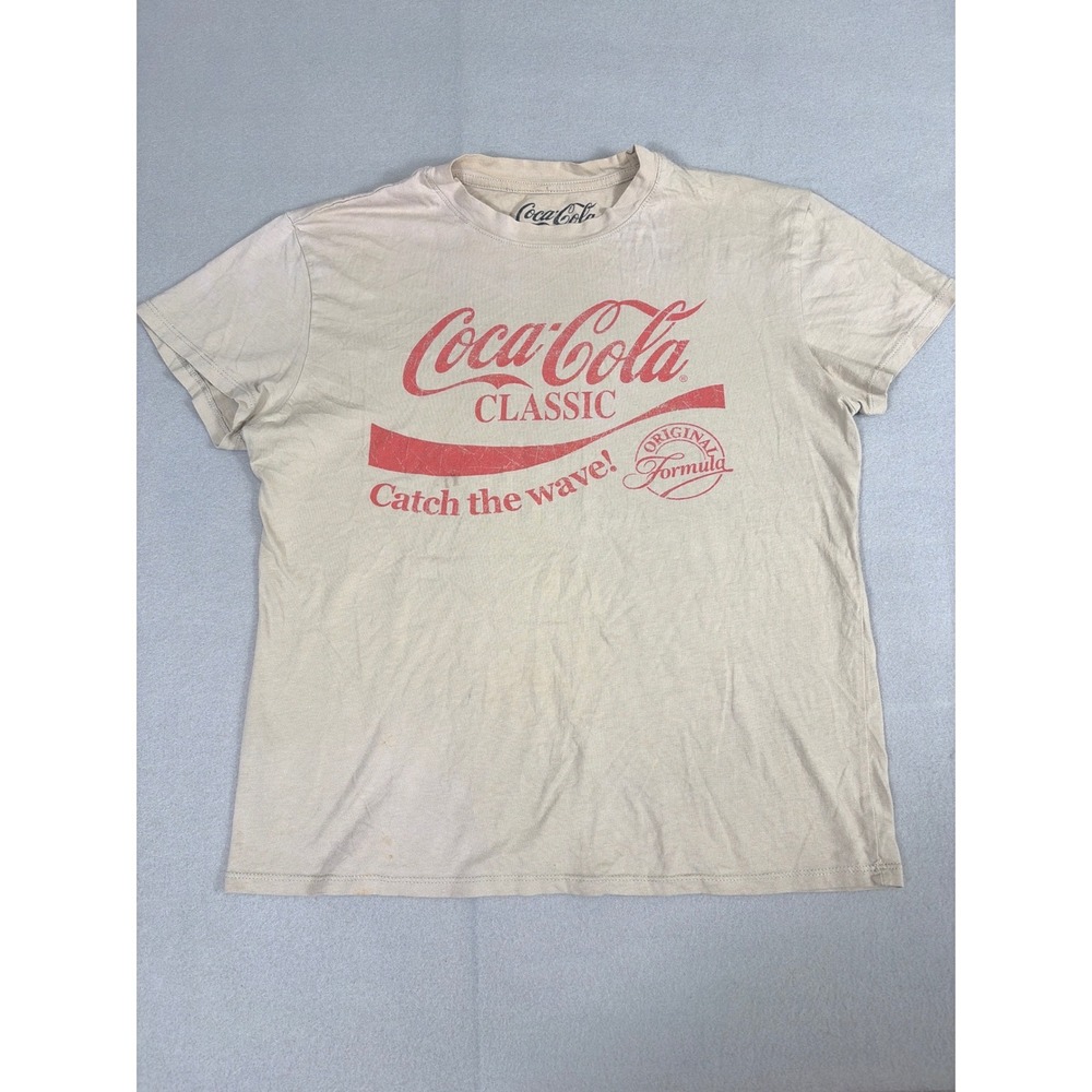 Coca-Cola Classic‎ Catch The Wave Graphic T-Shirt Tan Beige Small RN 111647